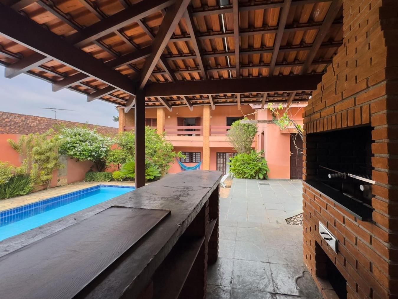 Refugio Com Piscina E Churrasqueira Casa de férias *